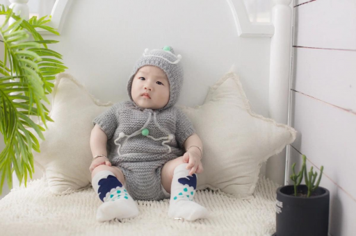 烟台宝宝几个月可以把尿